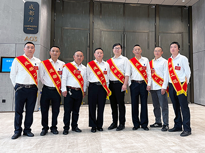 E:2023.55.5南宫NG28国际长运：喜讯！南宫NG28国际长运9名员工被命名为“成都工匠”官网20230505-01-合影.jpg