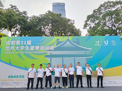 E:2023.88.7【助力大运•影像集】官网图官网任务完成合影——南宫NG28国际长运三运司杨勇.jpg