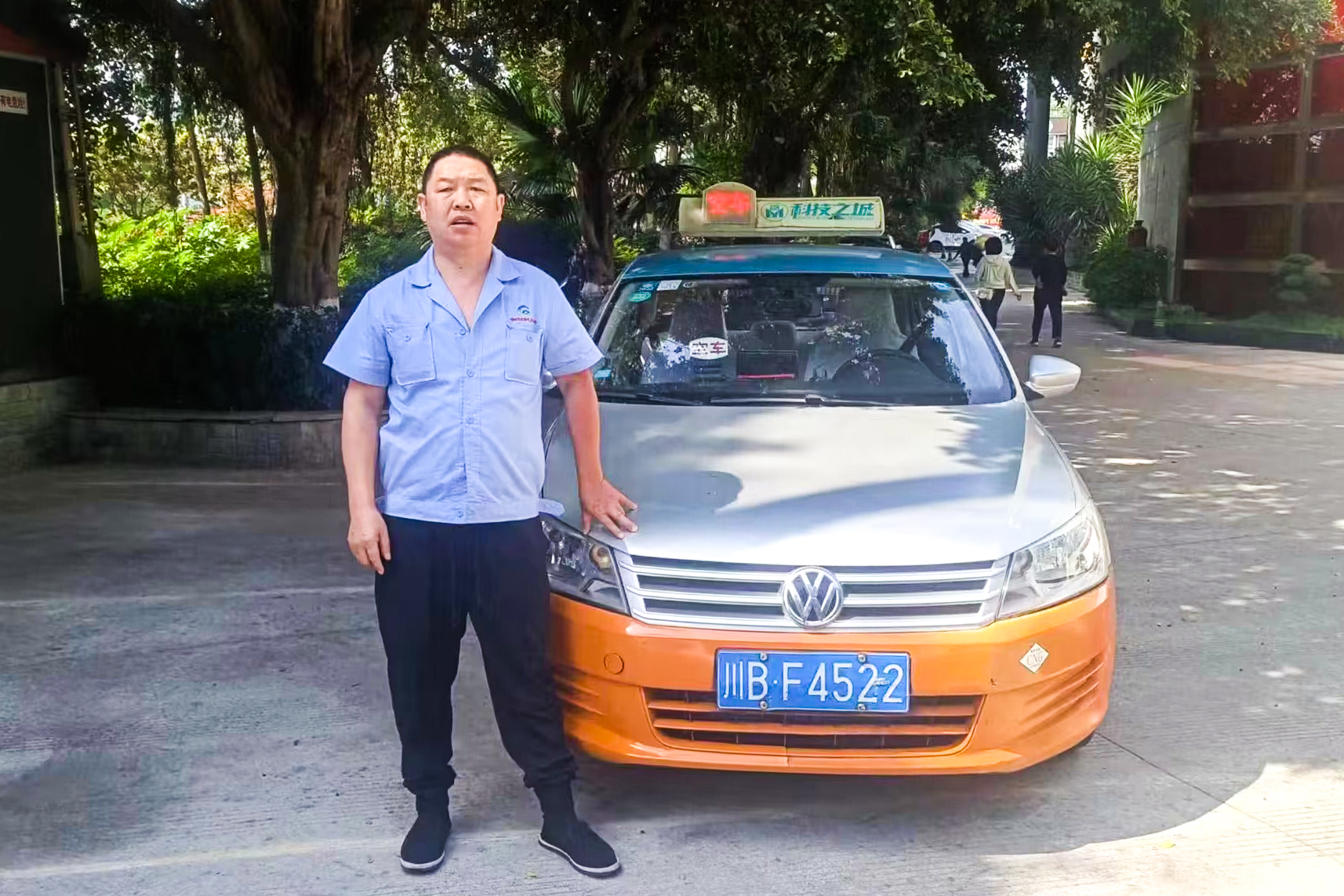 【最美运业人】乘客突发疾病，“的哥”火速送医