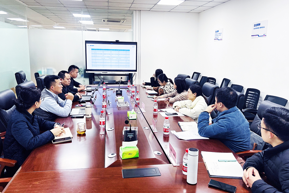 云南省综合交通发展中心运输事业发展处副处长樊婷一行到南宫NG28国际科技考察调研