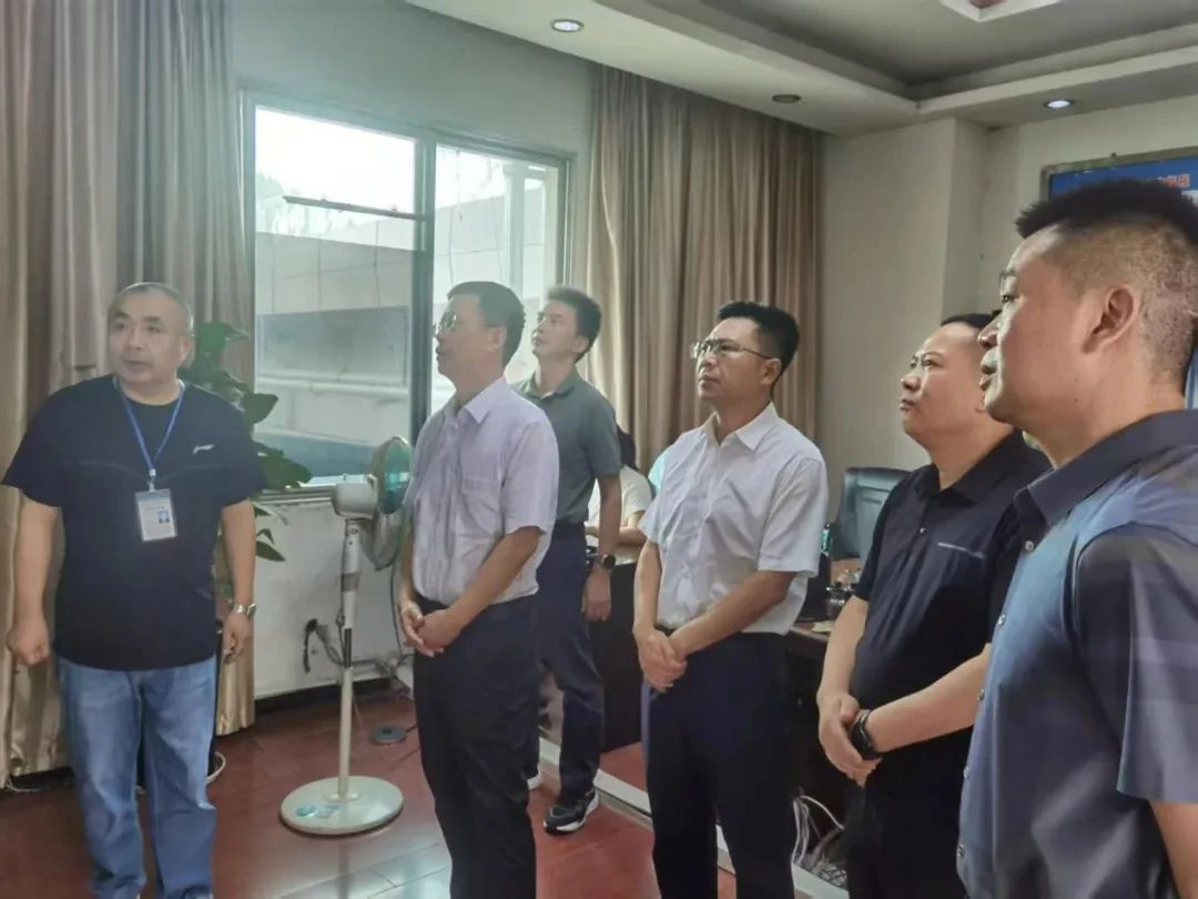 四川省交通运输厅副厅长胡洪波赴遂宁包保督导，筑牢汛期暑期运输安全防线